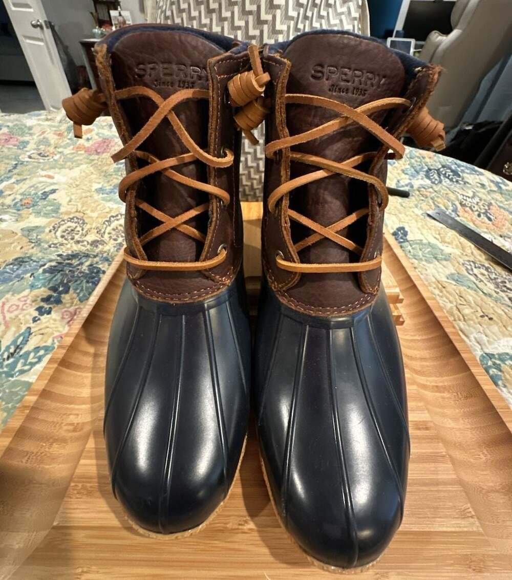 Sperry Saltwater Core Waterproof Duck Boots Brown and Navy, Size 7.5